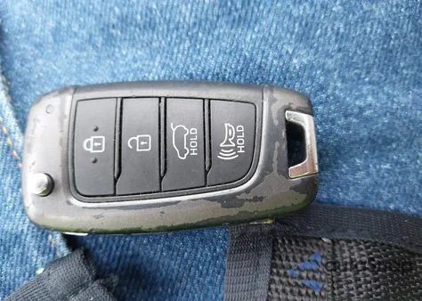 2020 Hyundai Veloster 2.0 z USA, uszkodzony, nr VIN KMHTG6AF3LU022002